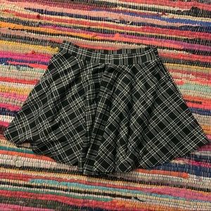 💛 2 for $13 💛 plaid schoolgirl skater skirt